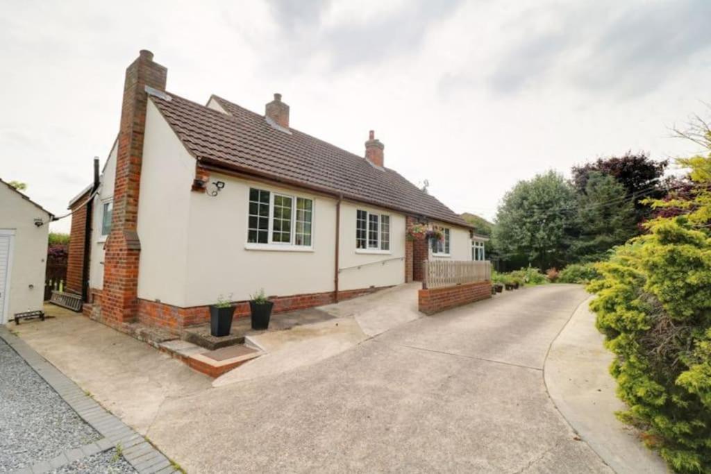 Millfields Cottage And Garden Goxhill  Bagian luar foto