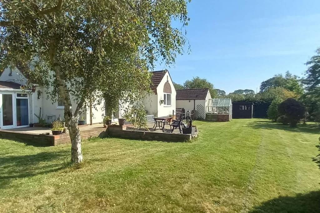Millfields Cottage And Garden Goxhill  Bagian luar foto